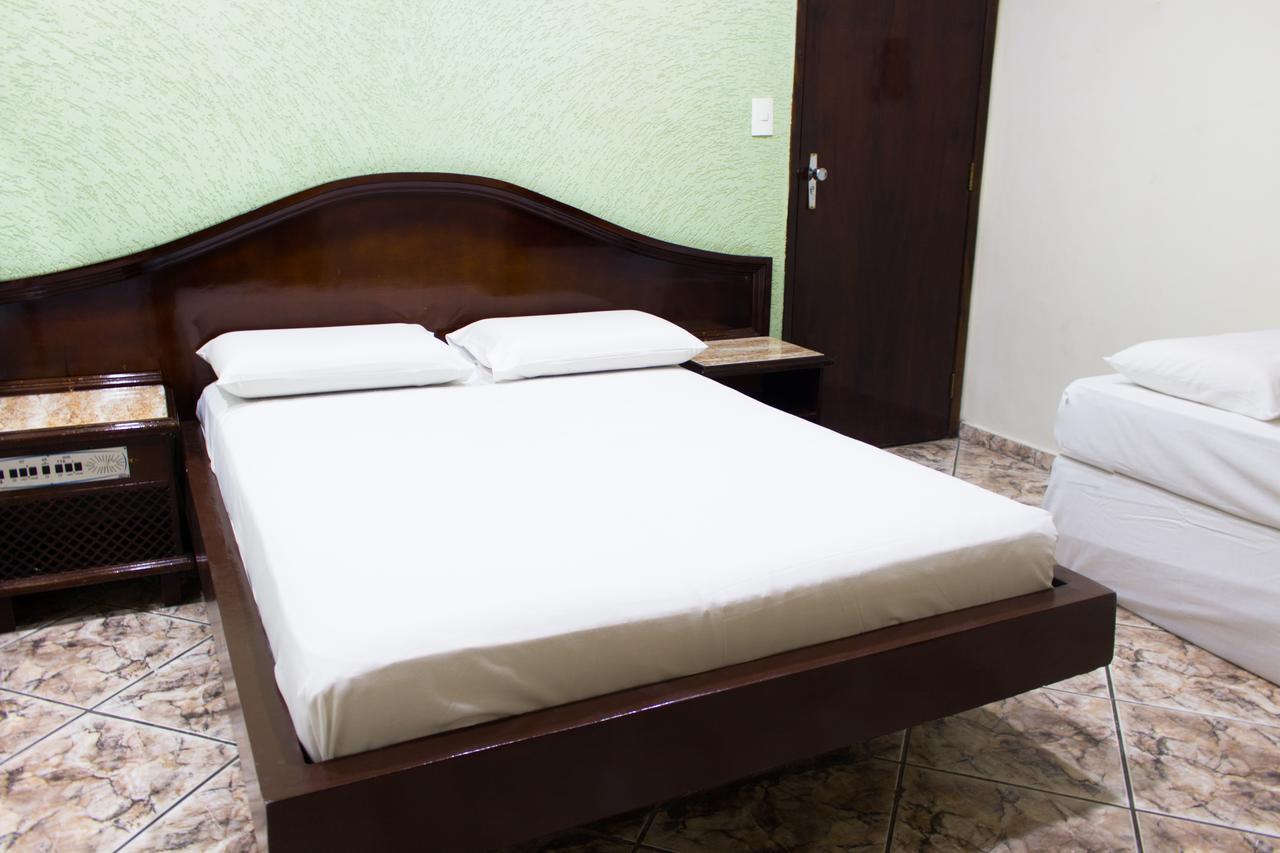 Hotel Valadares *